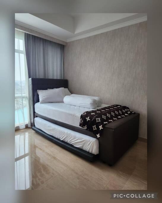 Menteng Park - Tower Diamond, 2 Bed Rooms, Private Lift *